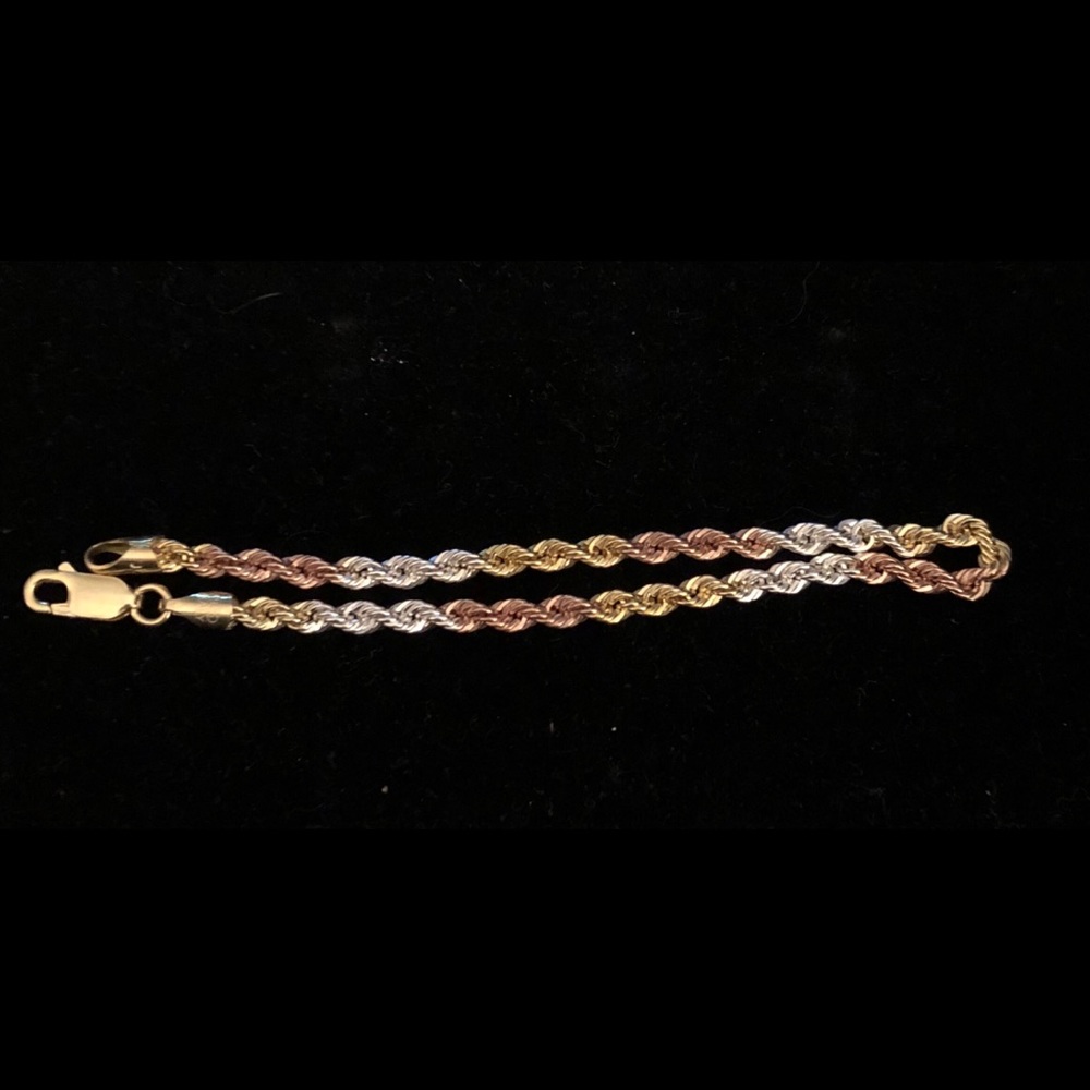 🔴SOLD🔴-colored bracelet - Picture 2 of 8